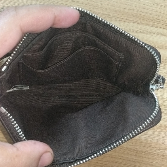 Coach wristlet - Picture 5 of 6